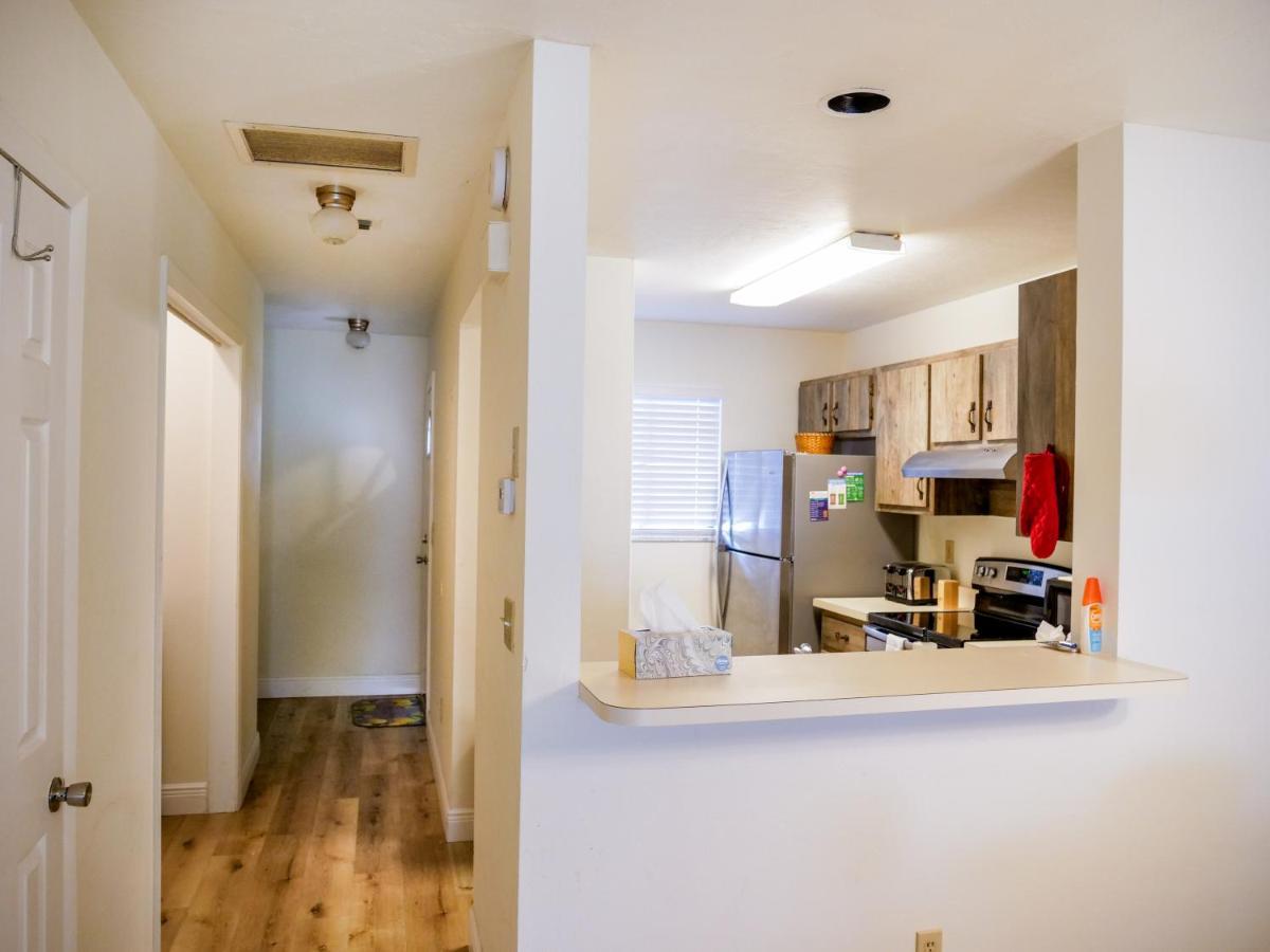 Spacious Townhome Ocala, Central Location, Newly Renovated, Pets Welcome Zewnętrze zdjęcie
